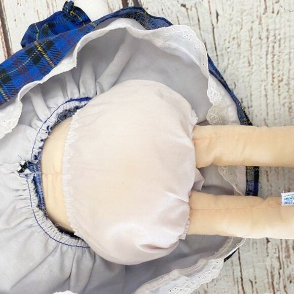 EDEN Vintage 1994 Madeline Plush Doll - Picture 10 of 10